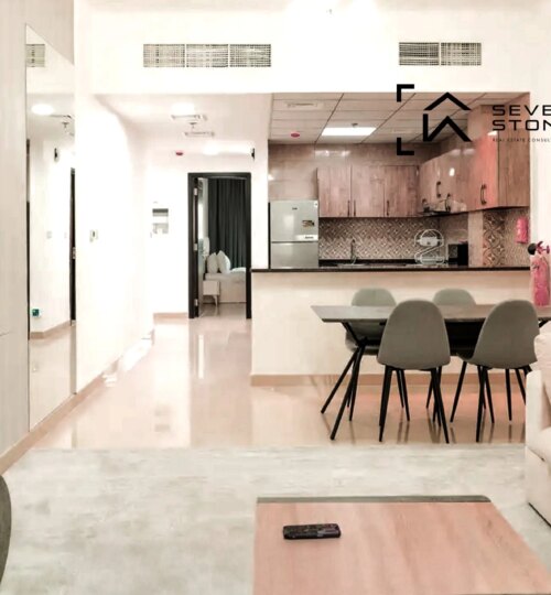 Furnished | Pool View | Close to Park,