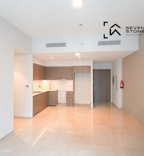 Partial Fountain View | Vacant | Unfurnished, 240000