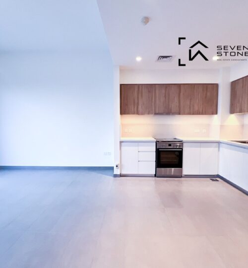 Chiller Free | Pool and Park Views | Vacant, 190000